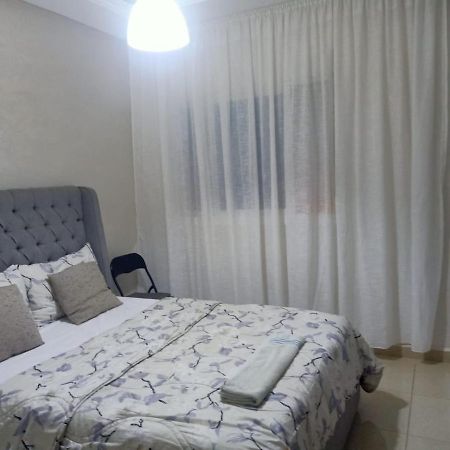Studio De Luxe Meuble Avec Parking Apartment Martil Exterior photo
