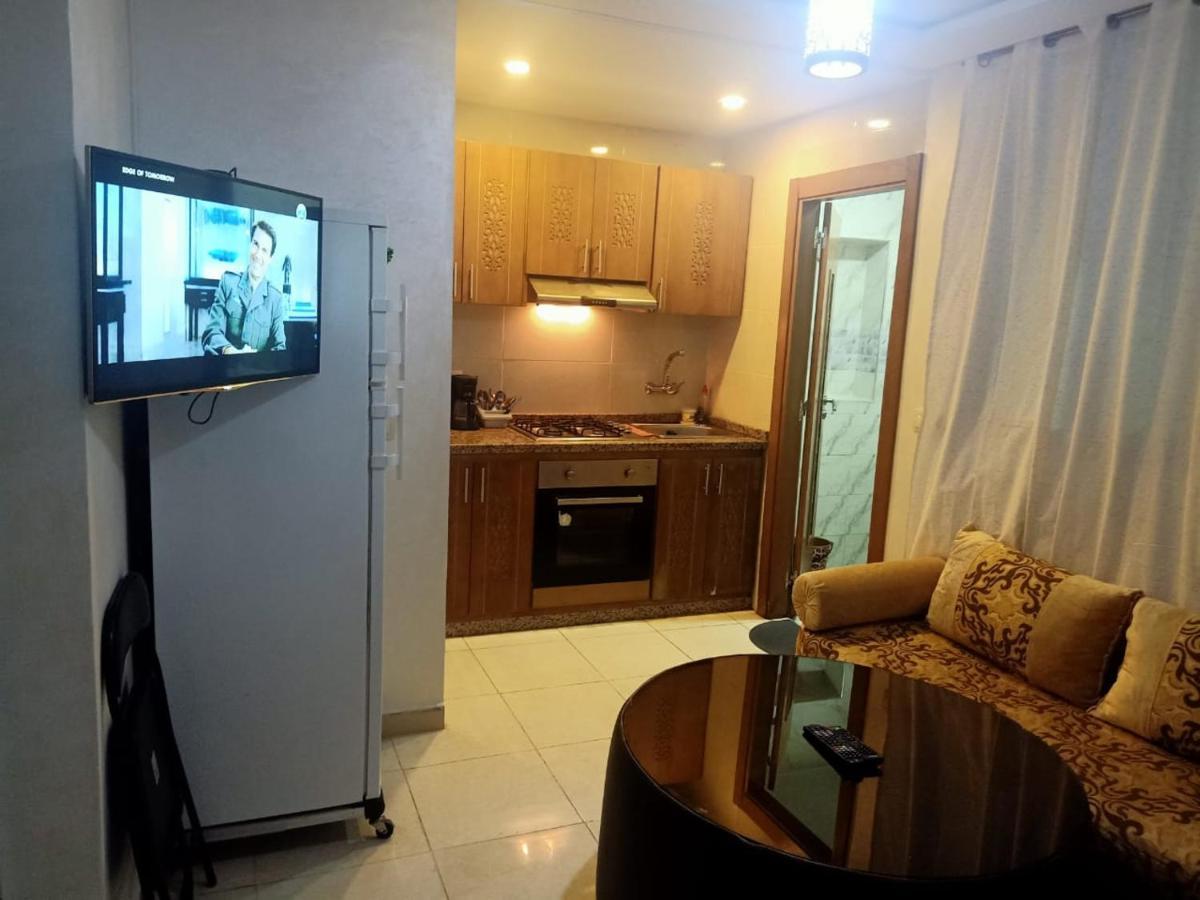 Studio De Luxe Meuble Avec Parking Apartment Martil Exterior photo